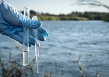Intensifican recolecta de muestras de agua y sedimento del Lago de Maracaibo