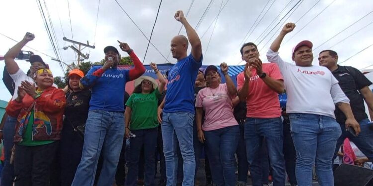 Héctor Rodríguez Desde San Francisco: «El Movimiento Futuro ha nacido para defender el proyecto chavista»