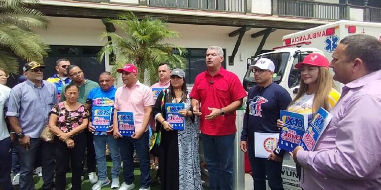 Plan del 1X10 del Buen Gobierno entregó ayudas humanas a seis municipios del Zulia || Ministro Pedro Tellechea cumplió agenda de trabajo