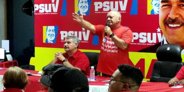 Diosdado Cabello propone buscar un plan para darle mayor atención al Pueblo del Sur del Lago