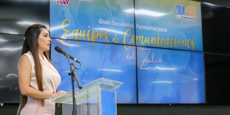 Más de 200 profesionales participaron en el Gran Encuentro Formativo de Comunicación de Corpozulia