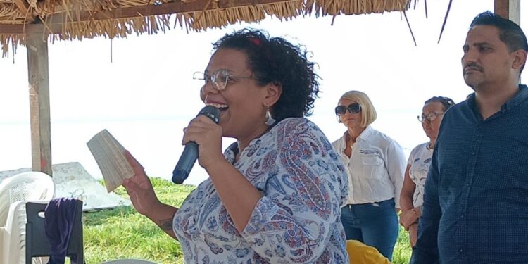 Movimiento Futuro realizó asamblea con el sector pesquero en Santa Rosa de Agua en Maracaibo