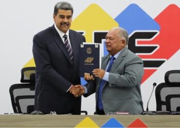 CNE proclama presidente electo a Nicolás Maduro para un nuevo período