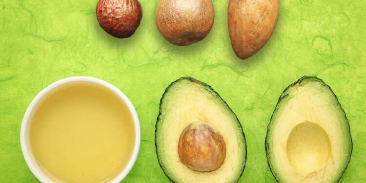 Estas son las propiedades de la semilla de aguacate en alcohol