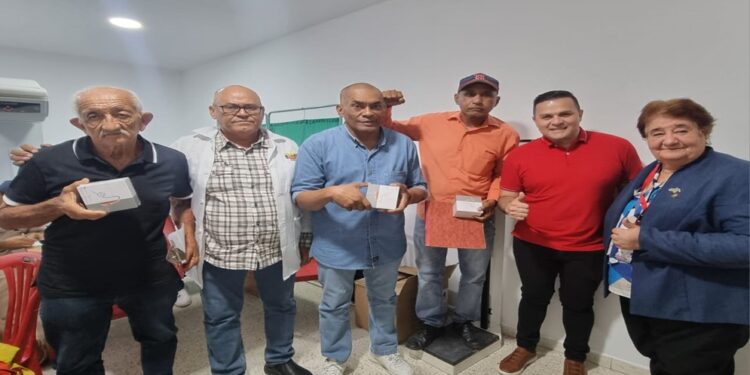 Unos 324 zulianos se benefician con auxiliares auditivos a través de la Venapp del 1×10 del Buen Gobierno