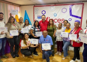 Inces Zulia entregó más de 100 certificaciones a trabajadores capacitados en Corpozulia e Hidrolago