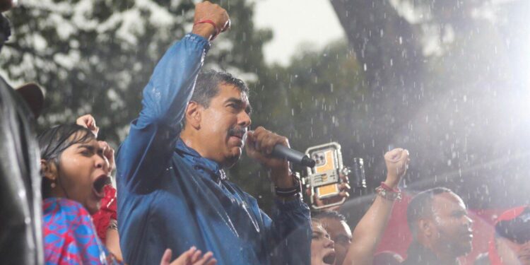 Hinterlaces: 60% de los venezolanos confía en los resultados electorales anunciados por el CNE