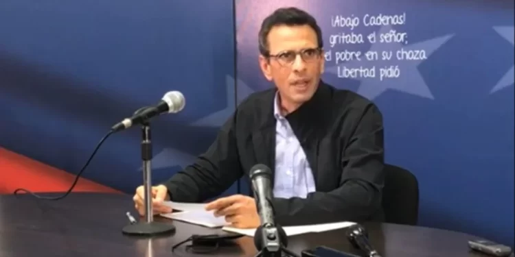 Primero Justicia no acepta renuncia de Henrique Capriles