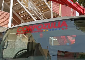 Corpozulia rehabilita parque en la urbanización Raúl Leoni 2da etapa ¡Instala alumbrado público! 
