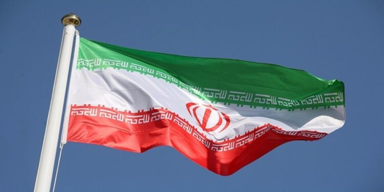 Irán reaccionó ante sanciones impuestas y lanzó advertencia