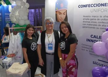 Confecciones AG presente en la décima edición de Exposalud