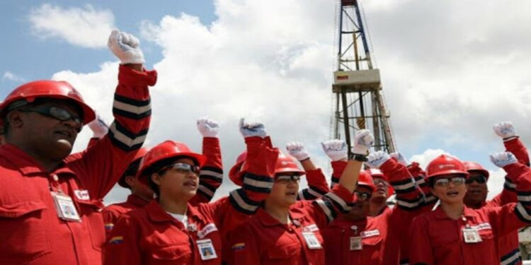 Sector petroquímico realizó su aporte para el Bloque Histórico Revolucionario