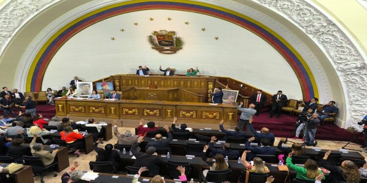 AN sancionó Reforma de Ley Orgánica de las Comunas