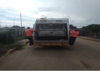 Cien por ciento activo servicio de Aseo Urbano en el municipio Santa Rita