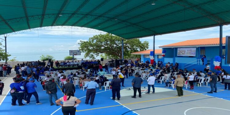 Santa Rita: Inauguran escuela «Antonio José Urquinaona»