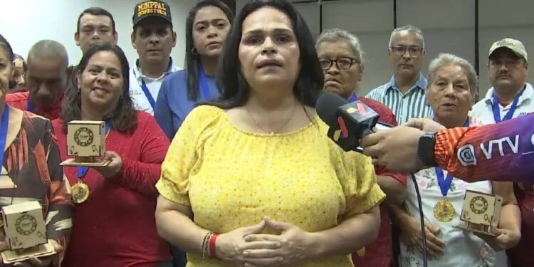 Líderes de los Clap recibieron reconocimiento por labor en las comunidades