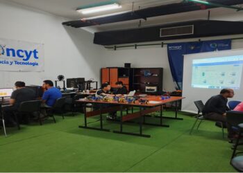 Docentes de instituciones educativas del Zulia se forman en materia de robótica educativa
