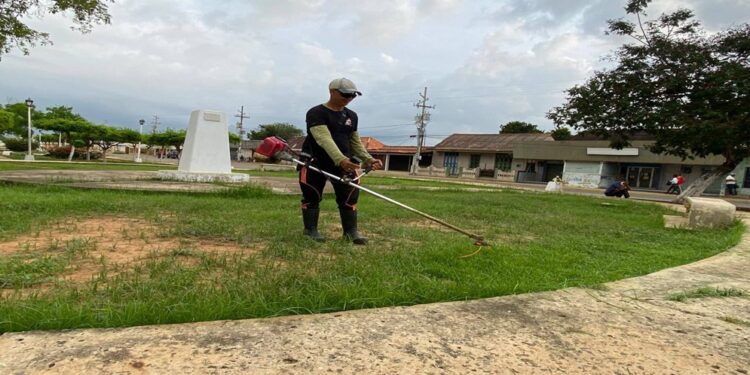 En el municipio Santa Rita comienzan los preparativos para el Encendido de la Navidad