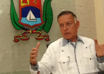 Francisco Arias Cárdenas podría postularse a una gobernación (+DETALLES)