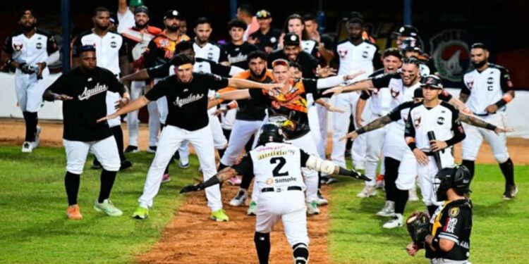 Águilas aseguró su pase al Round Robin