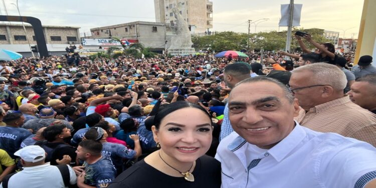 Alcalde del municipio Santa Rita presente en festividades en honor a San Benito de Palermo