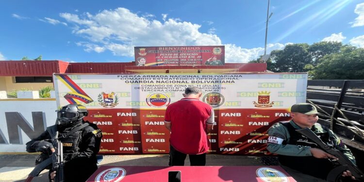 Comando de Zona N° 11 y Gaes Zulia lograron la liberación de 2 personas y la recuperación de 2 vehículos en La Cañada de Urdaneta