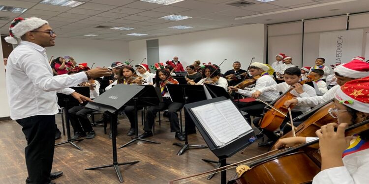 PDVSA La Estancia presentó conciertos navideños corales y orquestales