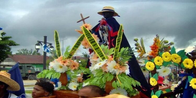 Declaran Patrimonio Cultural del estado Zulia el culto a San Benito de Palermo y los Chimbangueles