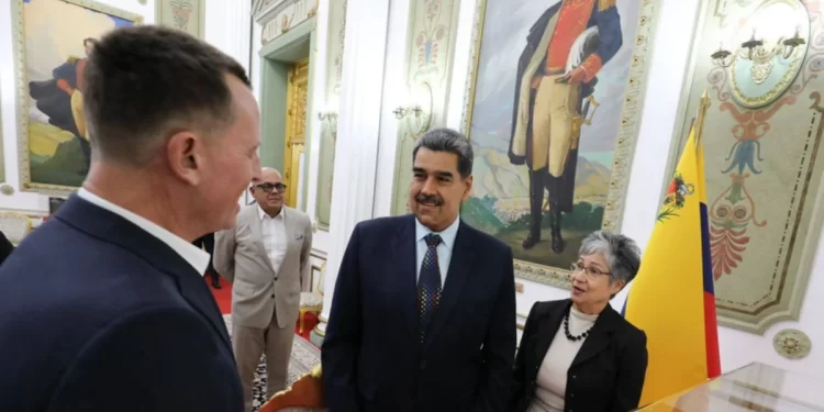 Lo último sobre el encuentro entre Maduro y Richard Grenell en Miraflores