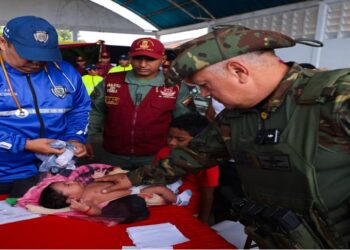 “Operación Mercurio” socorre a desplazados por violencia en Colombia