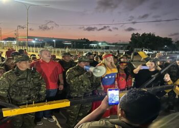 Reabren frontera colombo-venezolana en Paraguachón