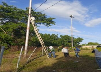 Nuevo tendido eléctrico beneficia a varios sectores en La Guajira