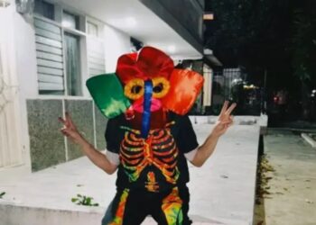 Barranquilla: Shakira vive los carnavales camuflajeada junto a sus hijos durante la Guacherna (+Fotos y videos)