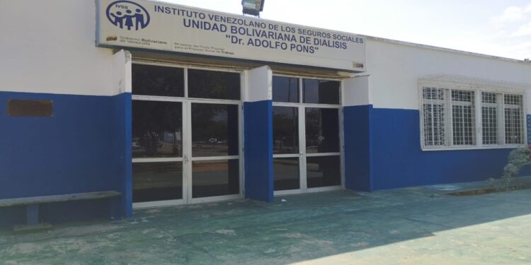 Unidad de diálisis del Hospital Dr. Adolfo Pons ofrece atención totalmente gratis