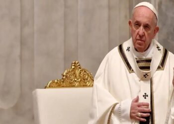 ¡Papa sigue en estado crítico! Ante leve insuficiencia renal