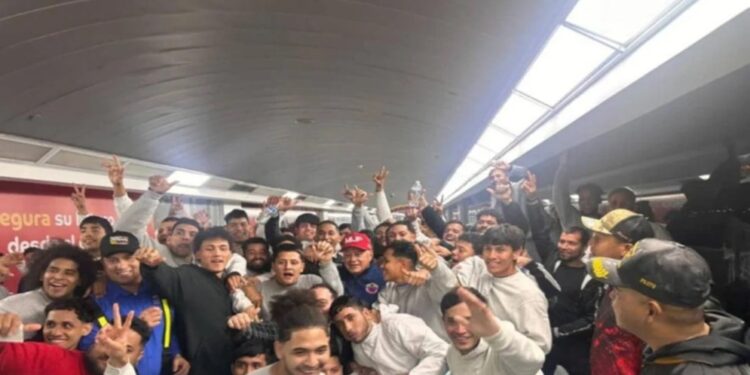 Eran puros hombres repatriados de EEUU que arribaron a Venezuela