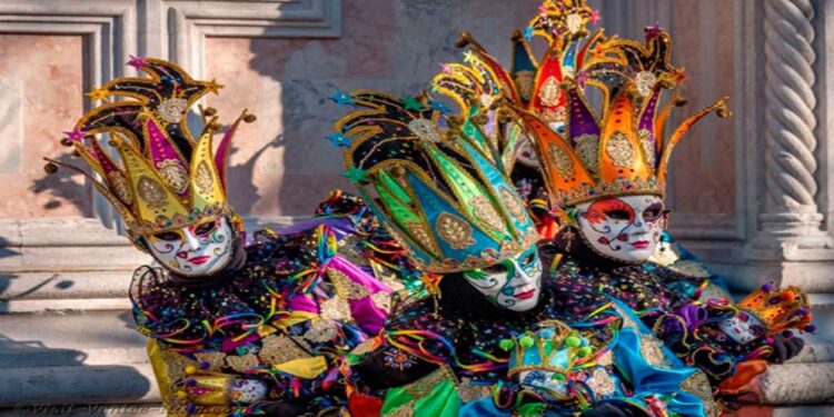 ¡Colorido y alegría! Sepa cómo se celebra el carnaval en varias partes del mundo (+Fotos)