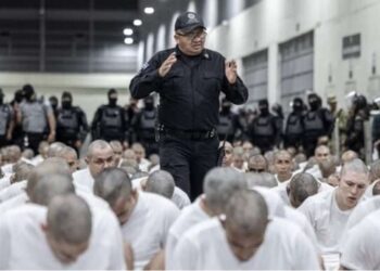 Jóvenes secuestrados en El Salvador no son delincuentes afirma Nicolás Maduro