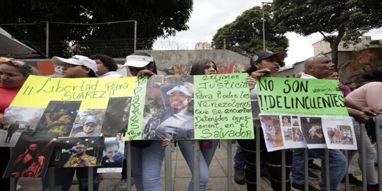 ¡Emitió comunicado! Asociación Americana de Juristas condena violación de DD.HH. de venezolanos en EE.UU.