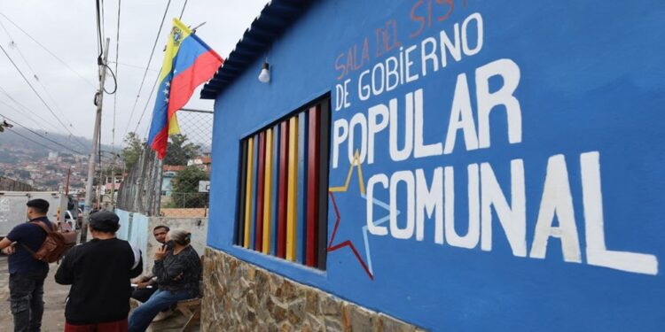 Sistemas de gestión pública deben estar a la orden del Gobierno Comunal afirma Héctor Rodríguez