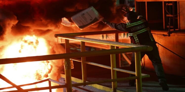 ¡Operación Relámpago del Catatumbo! Incinerados más de 15 mil kilos de cocaína en el estado Zulia