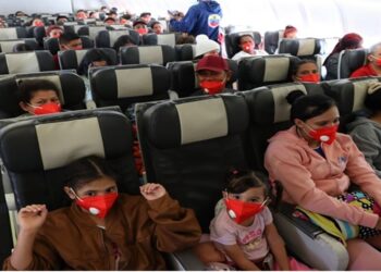 Retornan a Venezuela 315 connacionales provenientes de México