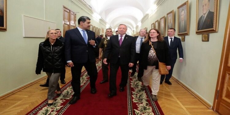 Sostuvieron un encuentro el presidente Nicolás Maduro y el gobernador de San Petersburgo ¡Cooperación estratégica!