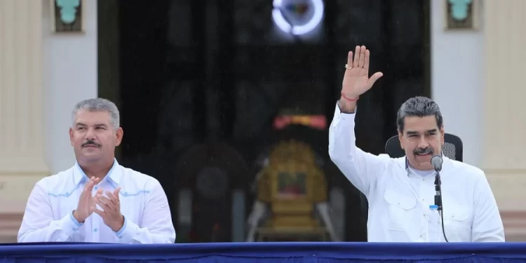 Juramentación del gobernador del estado Zulia , Luis Caldera. Cortesía Prensa Presidencial