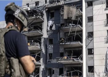 Irán amenaza con respuestas más contundentes si Israel no pone fin a ataques