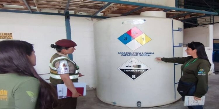 Retienen más de 9 mil 700 kilos entre sustancias y materiales peligrosos ¡Fiscalización ambiental!