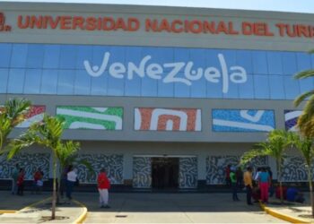 Universidad del Turismo abre convocatoria para quienes deseen ingresar ¡Estudios gratuitos!