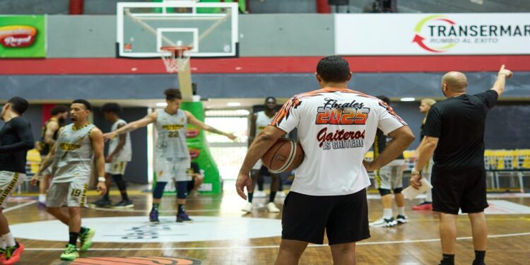 Gaiteros del Zulia realizó su práctica previa al Juego 3 de la final 2025