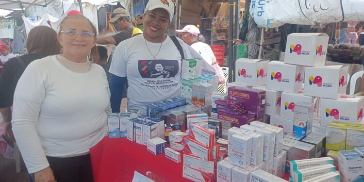 Voluntariado profesional realiza jornada social en apoyo a Gian Carlo Di Martino