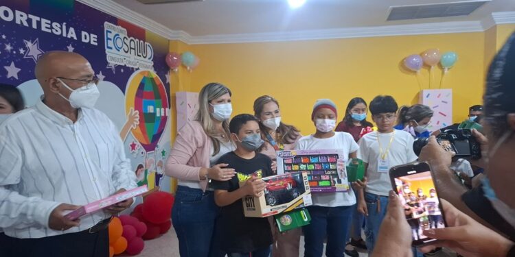 ¡Mañana divertida! Primera Dama del Estado compartió en el Hospital del Especialidades Pediátricas de Maracaibo